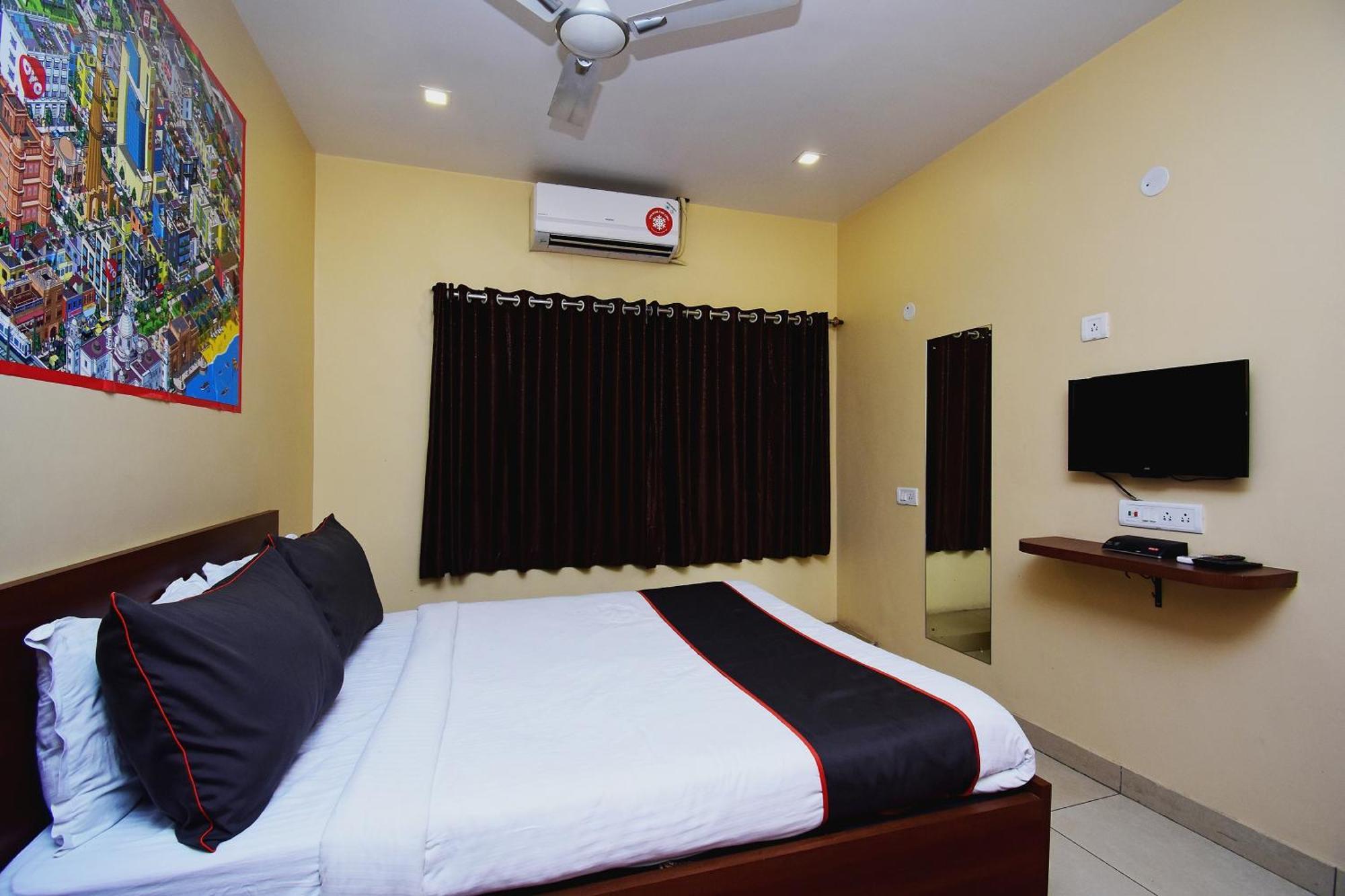 Super Collection O Gokul Residency Near Emami City Dumdum Opposite Raja Palace Hotel Dam Dam Exterior photo