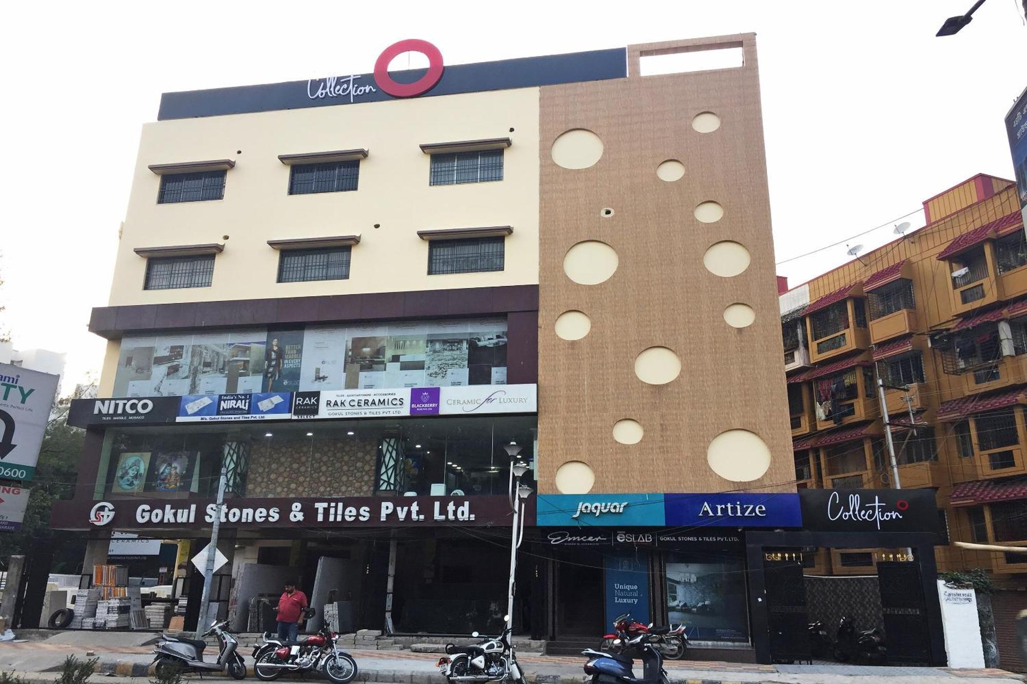 Super Collection O Gokul Residency Near Emami City Dumdum Opposite Raja Palace Hotel Dam Dam Exterior photo