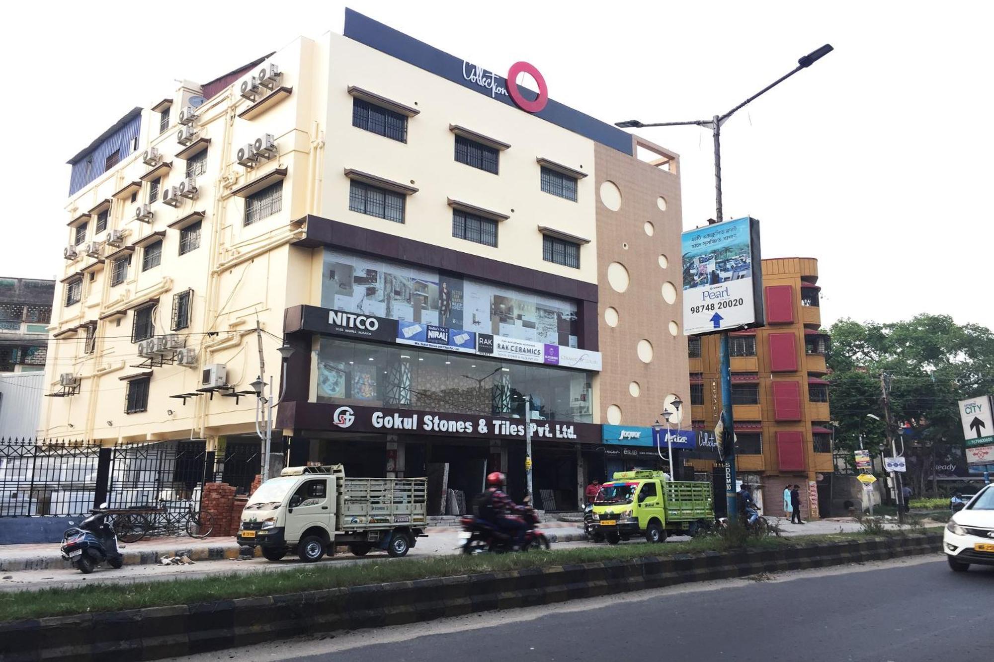 Super Collection O Gokul Residency Near Emami City Dumdum Opposite Raja Palace Hotel Dam Dam Exterior photo